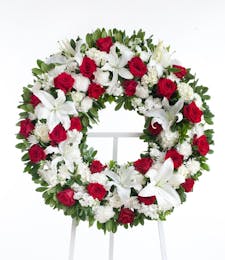 Classic Red and White Wreath Display