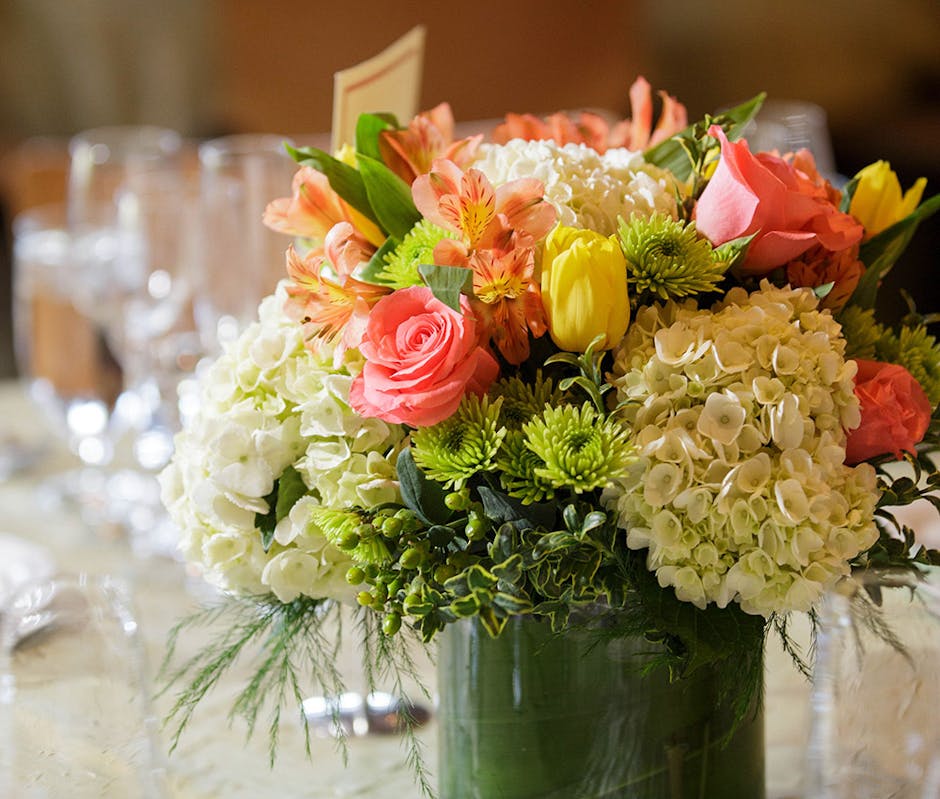 Stadium Flowers Always Days Fresher! Everett & Lynnwood, WA Flower Delivery Seattle